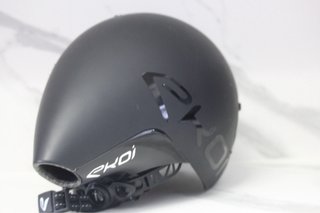 Casco aerodinámico EKOI negro
