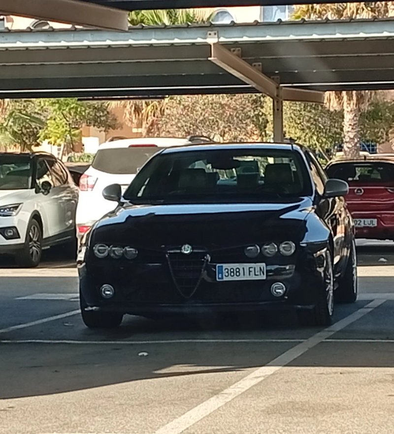Alfa Romeo 159 2007 - foto 1