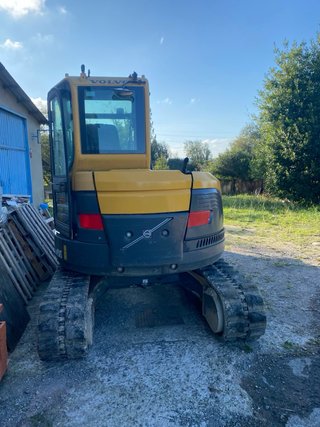 Excavadora Volvo ECR58Plus