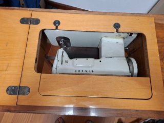 Máquina de coser Singer 801-Z2