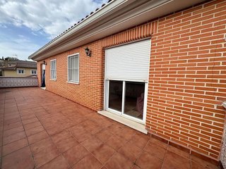 Chalet en venta en Meco pueblo en Meco