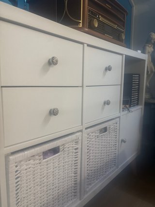 Mueble modular con cajones y puertas