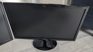 2 Monitores Samsung Negros
