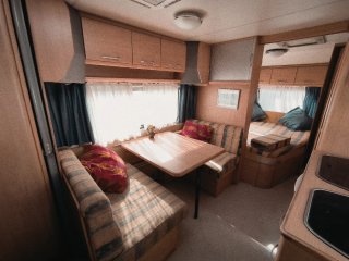 Caravana KNAUS SUDWIND 500 TKM 2,5. 6 PLAZAS