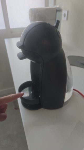 Cafetera Nescafé Dolce Gusto Negra