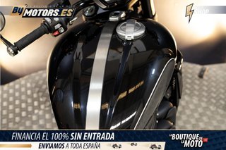TRIUMPH ROCKET 3 STORM R *REESTRENO*