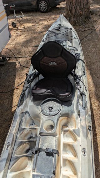 Piragua   Kayak Prowler 13 con remos