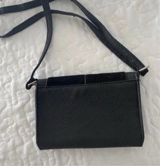 Bolso negro de piel y ante
