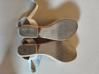 Sandalias de piel con plataforma
