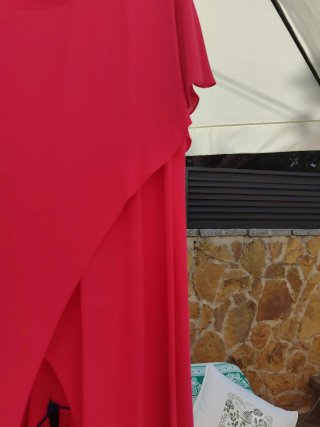 Conjunto pantalón y blusa asimétrico