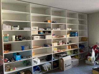 Estantería de pared madera blanca