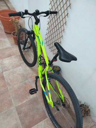 Bicicleta de Montaña Rockrider 100