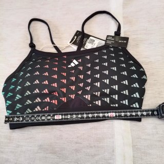 Adidas sujetador deportivo estampado multicolor