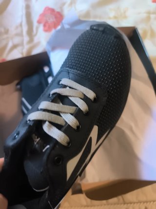Zapatillas U Power Hombre Negras Blancas