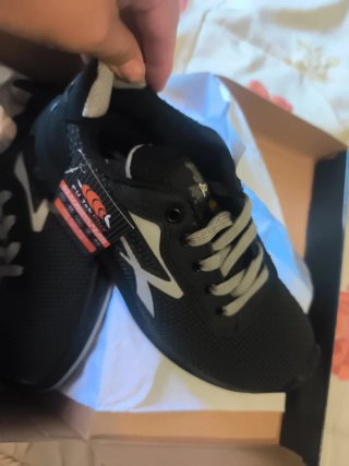 Zapatillas U Power Hombre Negras Blancas
