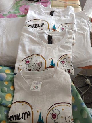 Lote 3 Camisetas Disney impecables solo estrenadas