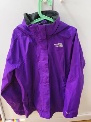 Chubasquero North Face Morado Talla 10 Niño