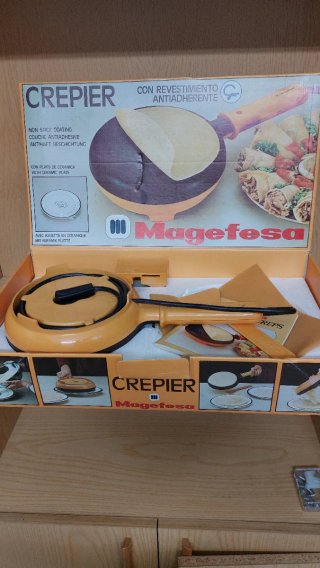 Crepera Eléctrica Magefesa Antiadherente