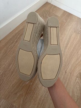 Sandalias Castañer de cuña