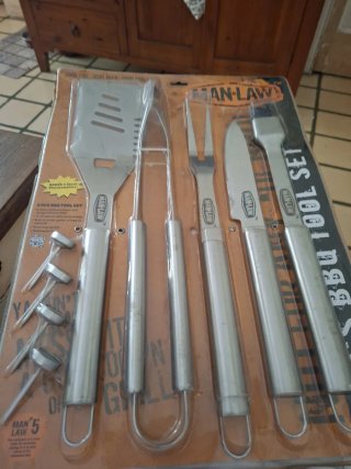 Set de Parrilla Man-Law 5 Piezas