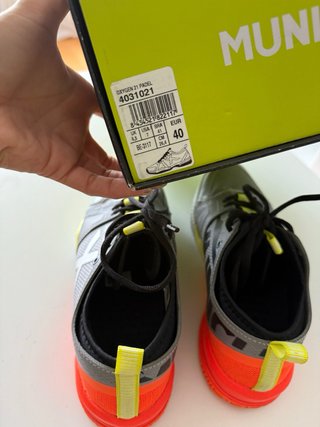 Zapatillas Munich X-Pad Grises y Naranjas