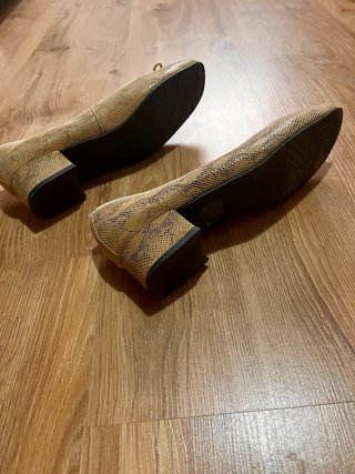 Bailarinas tacón bajo beige/marrón T.39