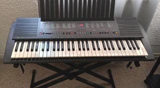 Piano Yamaha PSR-300
