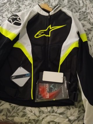 Chaqueta Moto Alpinestars Negra y Fluor