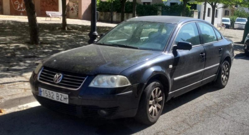 Volkswagen Passat 2002 - foto 1