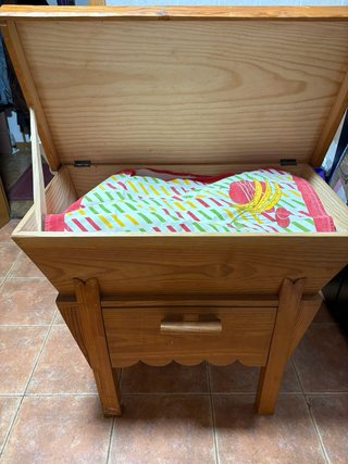 Mueble (Artesa) rústico de madera hecho a mano