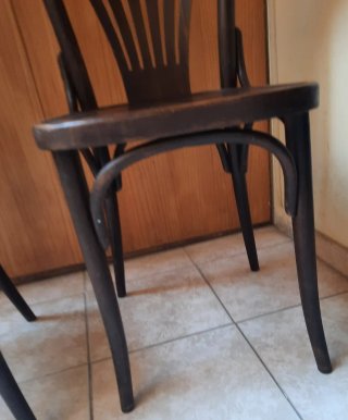 Sillas Thonet de madera (2 unidades)