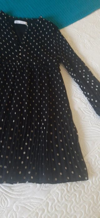 Vestido Zara corto negro lunares blancos XS