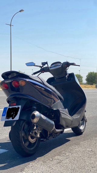 Yamaha Majesty 125cc 180cc