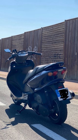 Yamaha Majesty 125cc 180cc