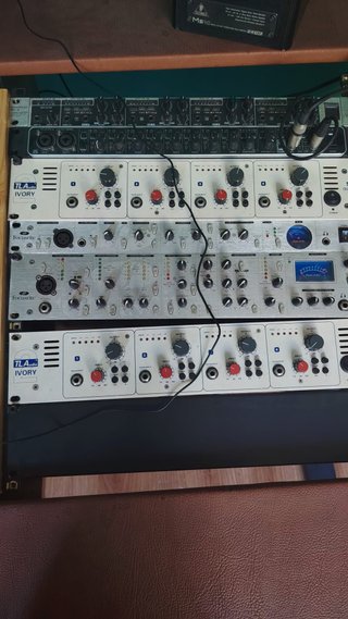 Vendo attrezzatura studio registrazione TASCAM e altro