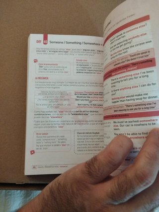 Inglés gramática fácil y 400 verbos. Vaughan.