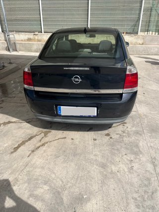 Opel Vectra 2004