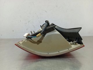 Piloto trasero derecho KIA CARENS (RS)