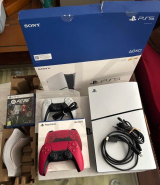 Playstation 5 Slim 1TB + 2 mandos + FC26
