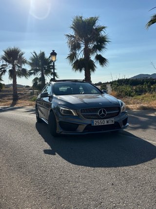 Mercedes-Benz Clase CLA 2015