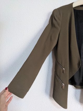 Chaqueta Zara Verde Oliva Talla L