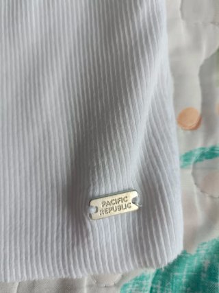 Camiseta Banana Republic S/M Manga Corta