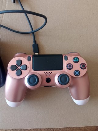 PS4 Slim 1TB Negra + 2 Mandos + cables