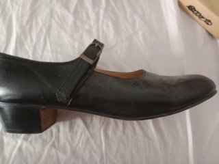 Scarpe da Danza carattere. Artigianali in pelle ne