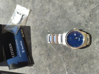 Reloj Citizen Eco-Drive Titanio Azul