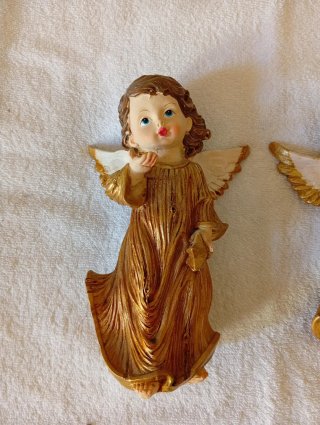 Coppia Angioletti Decorativi Dorati