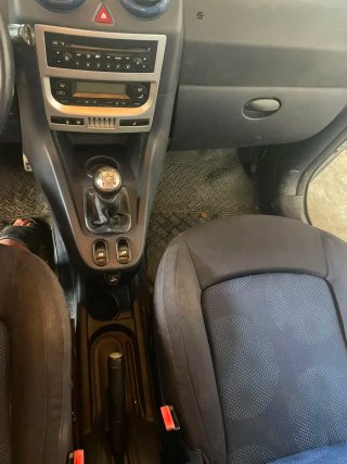 Peugeot 1007 2003