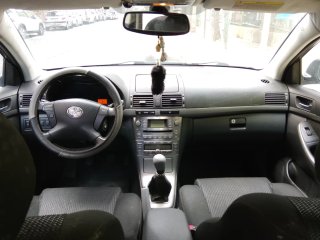 Toyota Avensis 2009