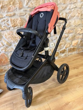 Bugaboo Fox 5 capazo, silla y capotas.