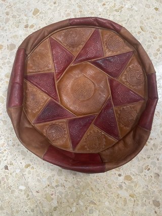 Decoración artesanal de cuero